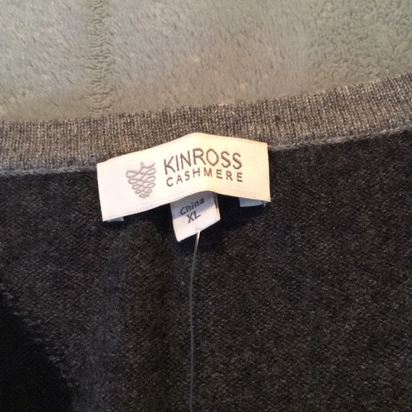 💫 Gorgeous NWOT Cashmere Kinross Sweater - Picture 5 of 10